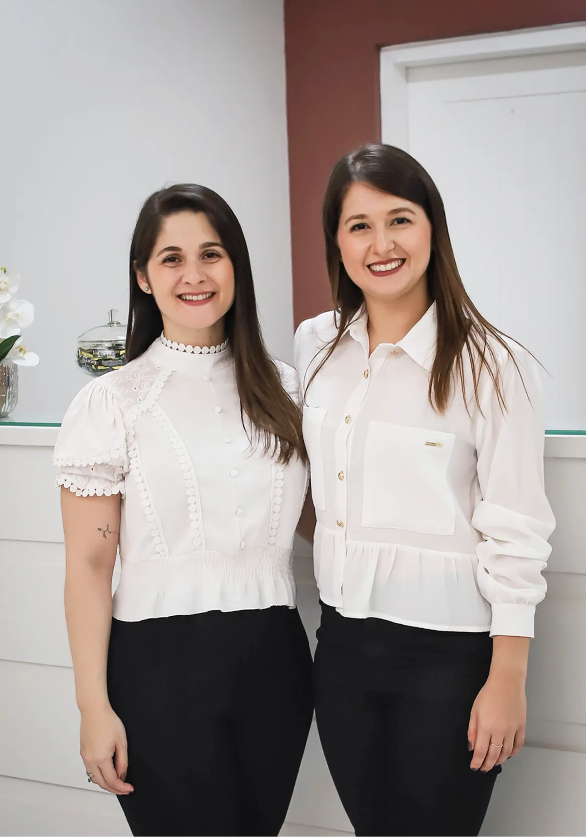 Dras. Renata e Roberta Pimentel, fundadoras da Studio do Sorriso